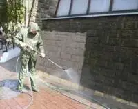 Rehabilitación de fachada en Ávila: limpieza y saneado