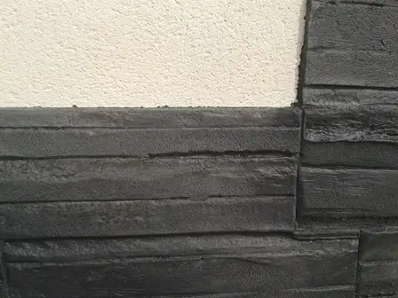 Fachada de monocapa impreso imitación piedra – obra 7