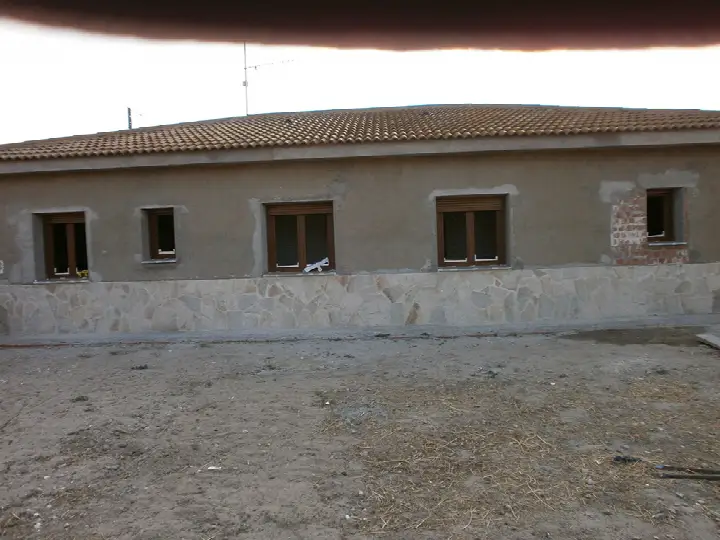 Rehabilitación de fachada en Ávila: visita y diagnóstico